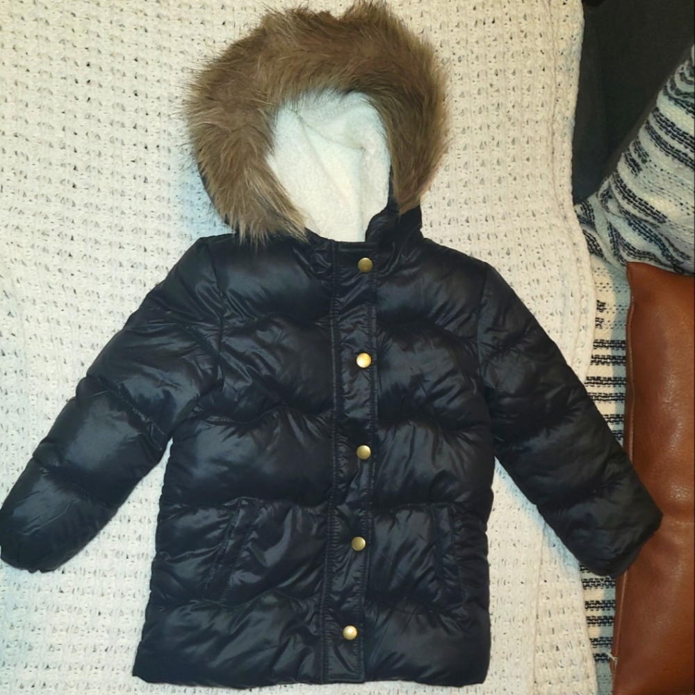 Old navy winter jacket 4t black bubble coat